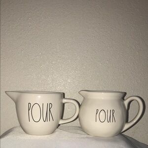 Rae Dunn Cream and Sugar Set “Pour”